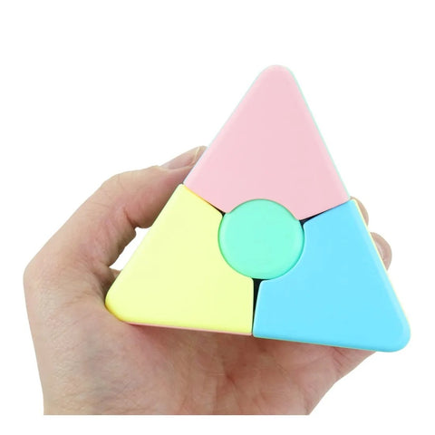 MoYu MeiLong Bead Pyramid (Bead Pyraminx)