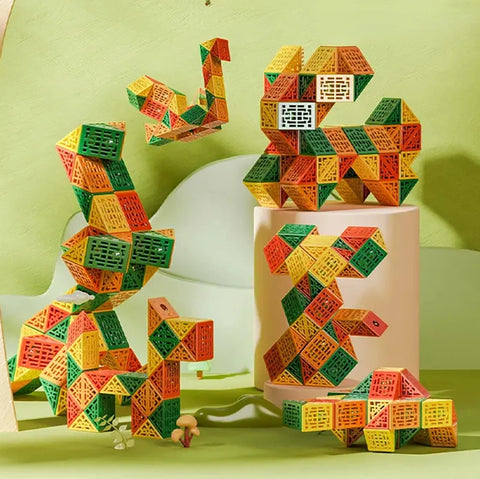 QiYi Geometric Magic Snake Cube Puzzle (24 Blocks)